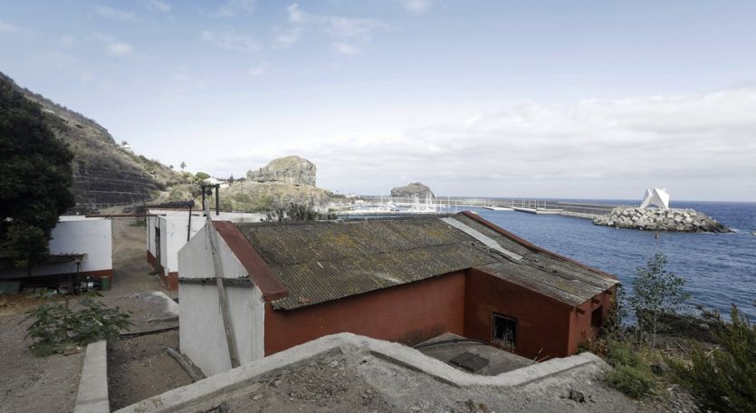 Tenerife localizaciones rodajes cine tv foto pintoresco curioso casita mar cobertizo costa océano taller marina abandonado en ruinas descuidado abandonado aislado