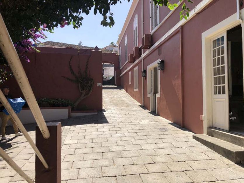 Tenerife localizaciones rodajes cine tv foto de época casa señorial solariega mansión entrada vehículos